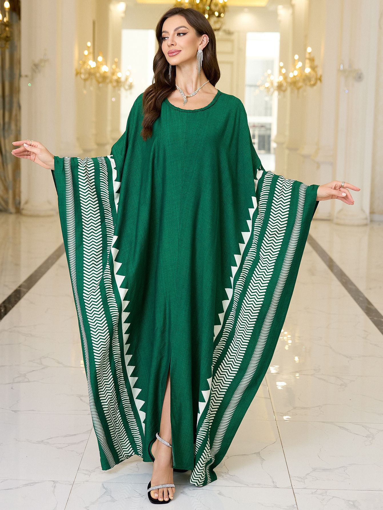 Geometric Pattern Kaftan Maxi Dress with Long Batwing Sleeves for Beach Cover Up